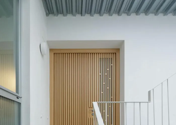 White Alameda Σεβίλλη